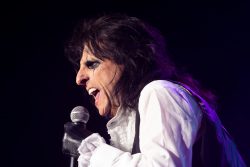 63lady[gigger@gmail[com~PDI~Bottom Left~1