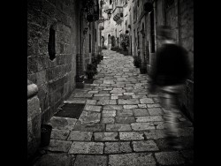 A9-Malta Alleyway~Mark Collins