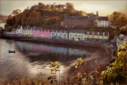 D8-Portree Harbour~Geoff Phillips