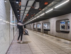 T-Waiting for the Rain