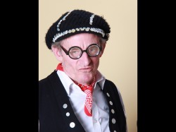 Corrrrrr look at the size of those buttons by Carol Dowdswell